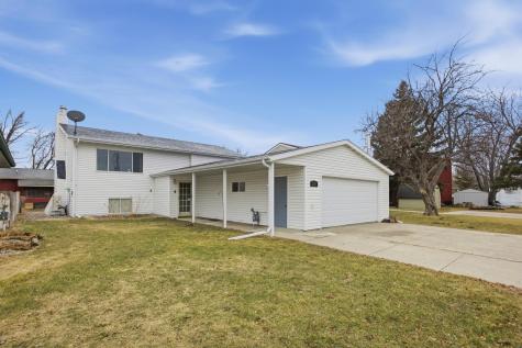 2155 4th Avenue E West Fargo ND 58078