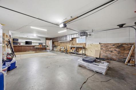 2155 4th Avenue E West Fargo ND 58078