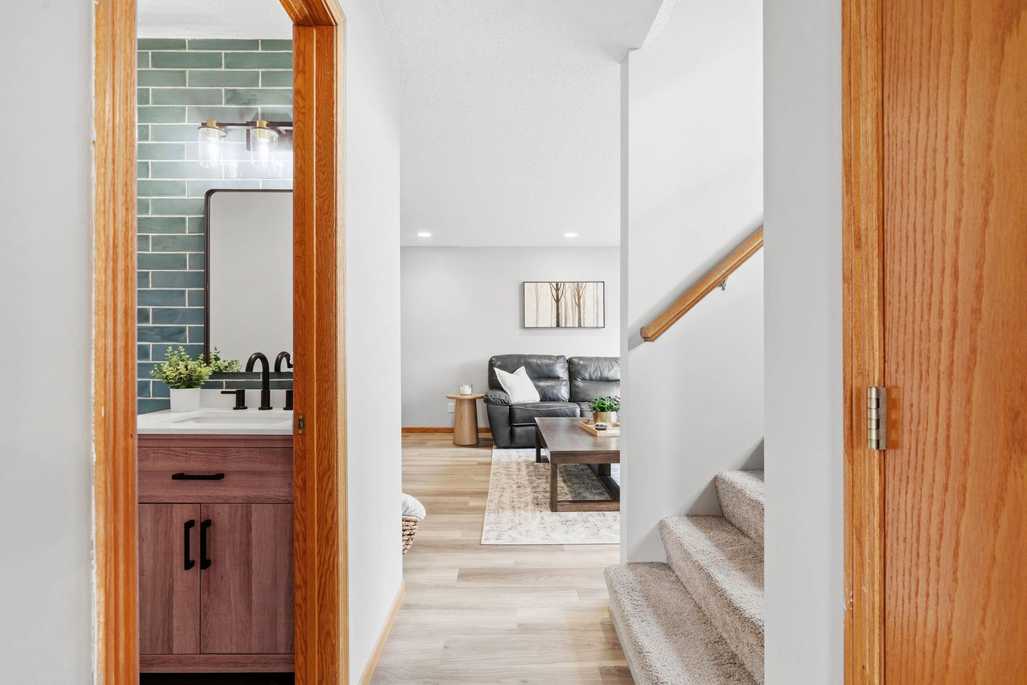 10377 64th Street NE Albertville MN 55301