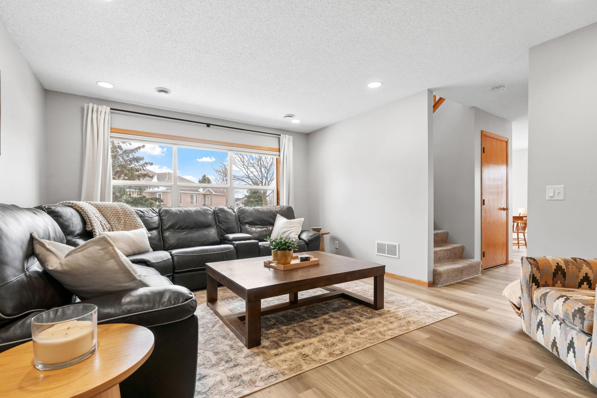 10377 64th Street NE Albertville MN 55301