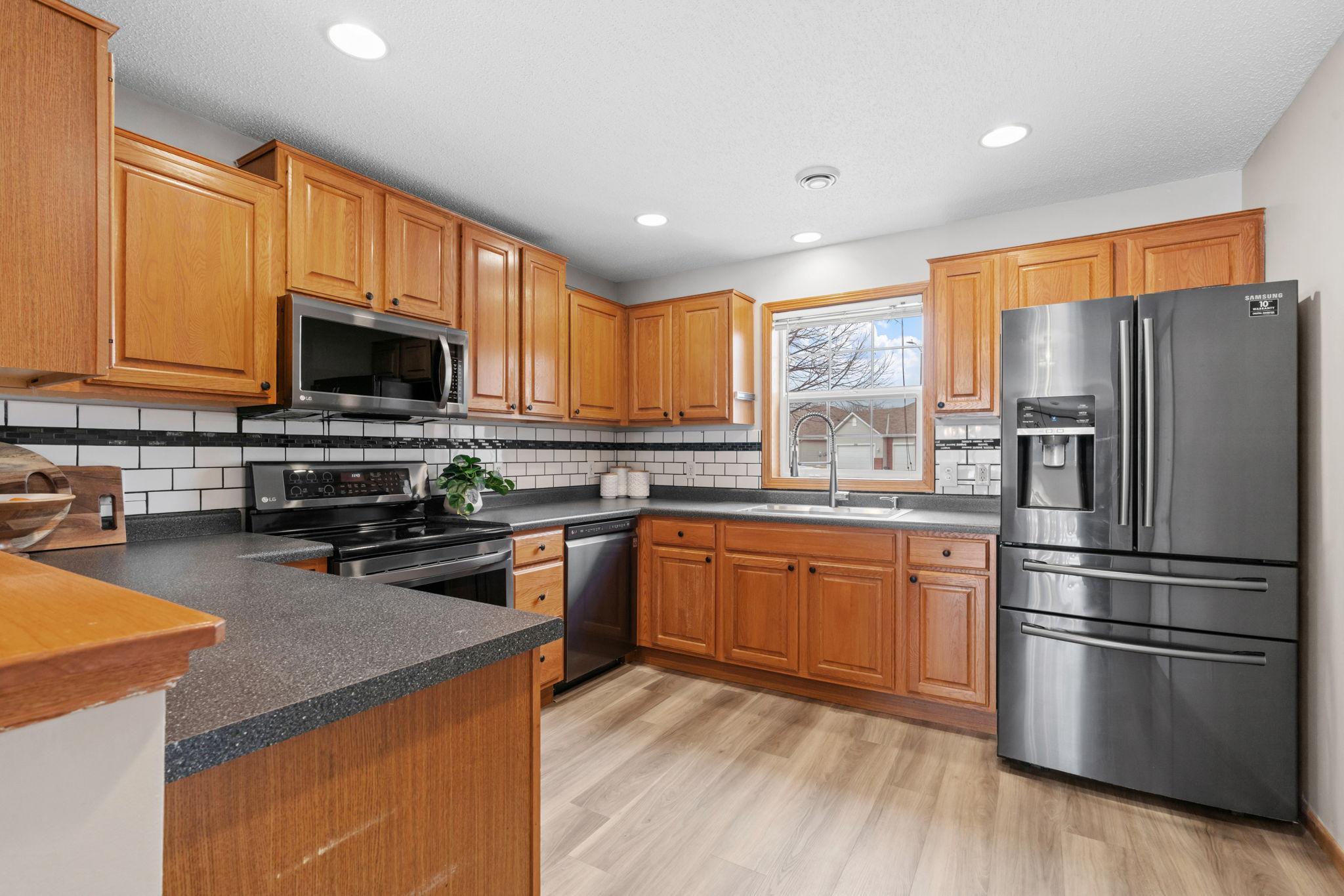 10377 64th Street NE Albertville MN 55301