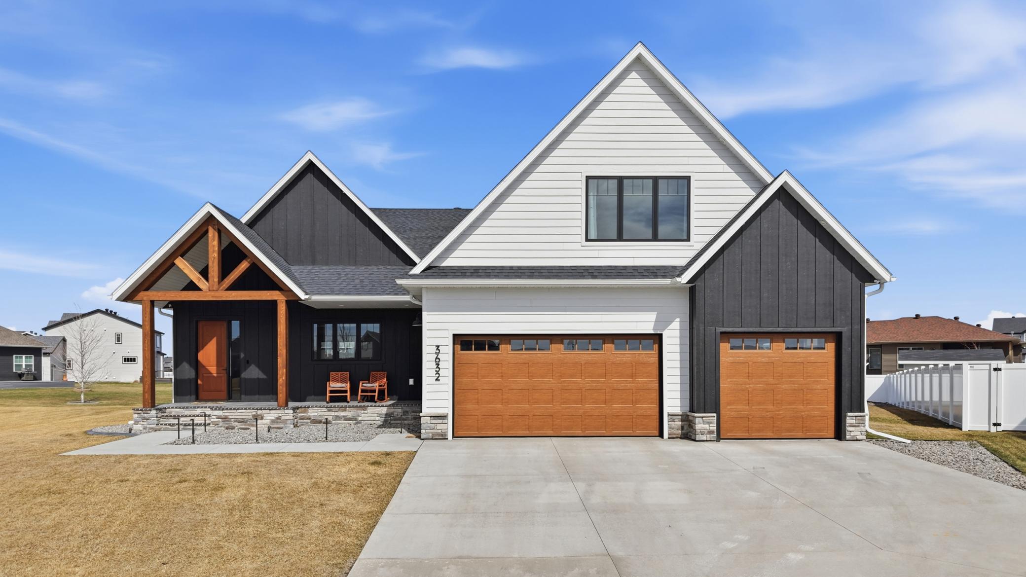 3632 Crimson Loop S Fargo ND 58104