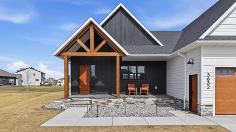 3632 Crimson Loop S Fargo ND 58104
