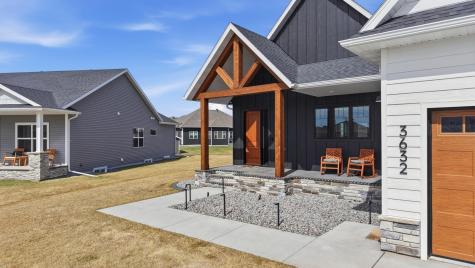 3632 Crimson Loop S Fargo ND 58104