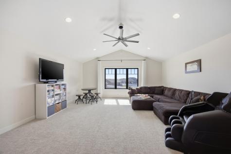 3632 Crimson Loop S Fargo ND 58104