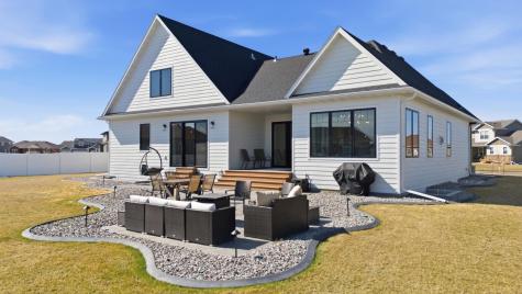 3632 Crimson Loop S Fargo ND 58104