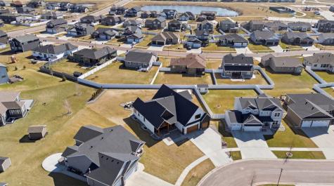 3632 Crimson Loop S Fargo ND 58104