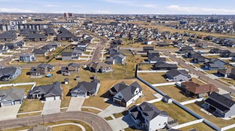 3632 Crimson Loop S Fargo ND 58104