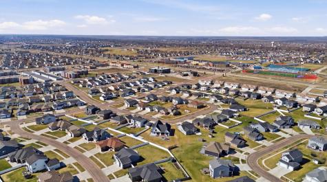 3632 Crimson Loop S Fargo ND 58104