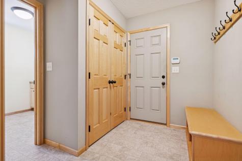 1336 Palisade Path Woodbury MN 55129
