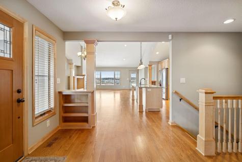 1336 Palisade Path Woodbury MN 55129