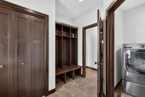 7620 Adelman Drive Horace ND 58047