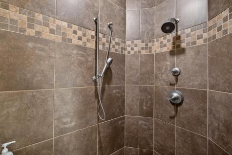 7620 Adelman Drive Horace ND 58047