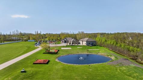 7620 Adelman Drive Horace ND 58047