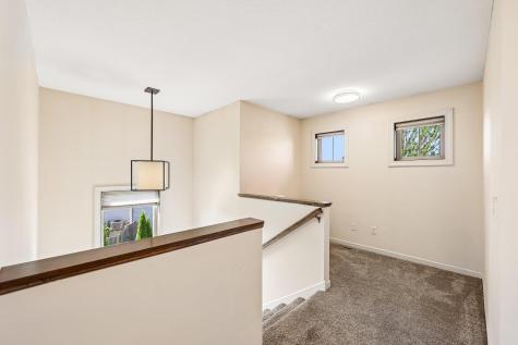 643 Parkside Court Eagan MN 55123