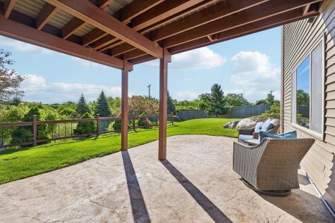 643 Parkside Court Eagan MN 55123
