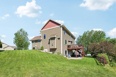 643 Parkside Court Eagan MN 55123