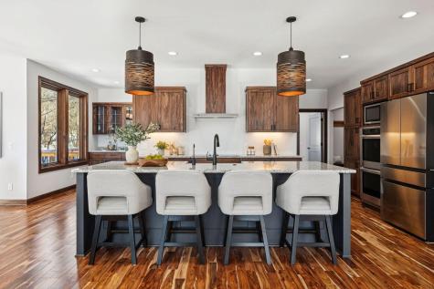 5534 Conifer Trail Minnetonka MN 55345