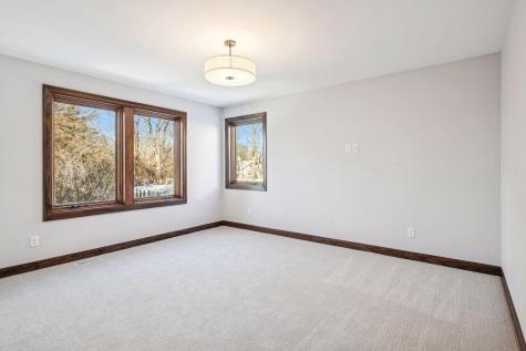 5534 Conifer Trail Minnetonka MN 55345
