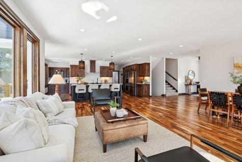 5534 Conifer Trail Minnetonka MN 55345