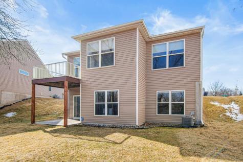 4134 Oakbrooke Trail Eagan MN 55122