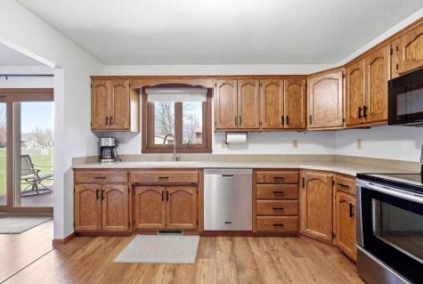 1619 38th Avenue S Fargo ND 58104