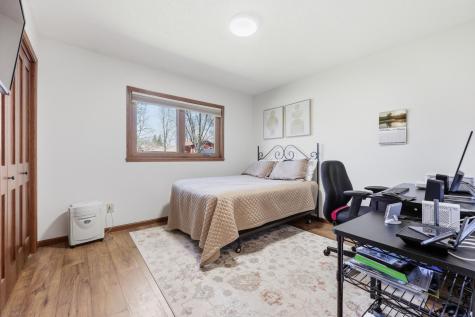 1619 38th Avenue S Fargo ND 58104