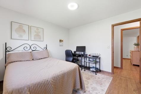 1619 38th Avenue S Fargo ND 58104