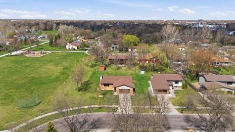1619 38th Avenue S Fargo ND 58104