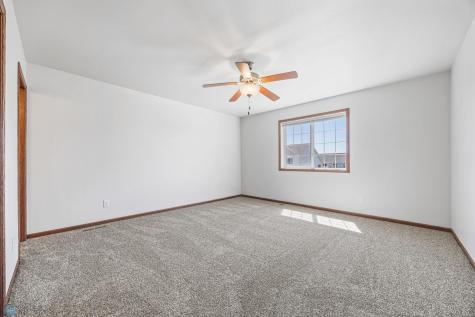 1236 S Beach Way West Fargo ND 58078
