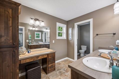 5938 151st Lane NW Anoka MN 55303
