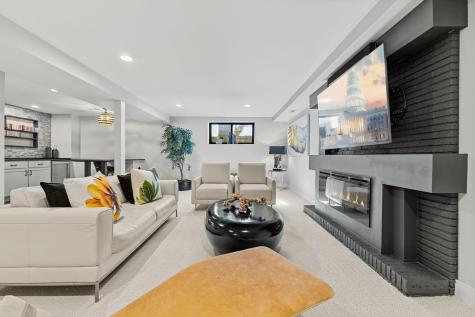 6113 Jeffrey Lane Edina MN 55436
