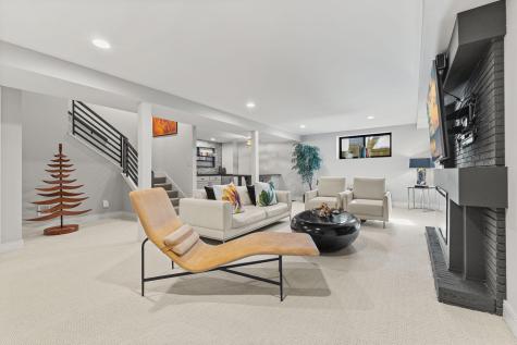 6113 Jeffrey Lane Edina MN 55436