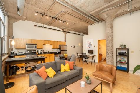 521 S 7th Street Minneapolis MN 55415