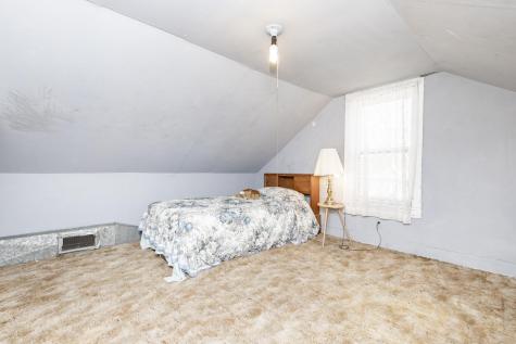 255 4th Avenue NE Valley City ND 58072