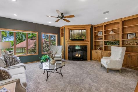 13846 Guild Avenue Apple Valley MN 55124