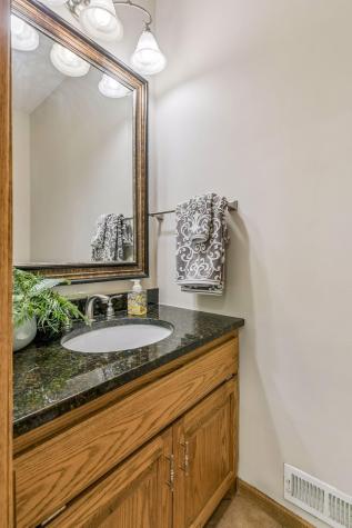13846 Guild Avenue Apple Valley MN 55124