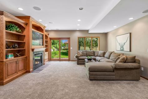 13846 Guild Avenue Apple Valley MN 55124