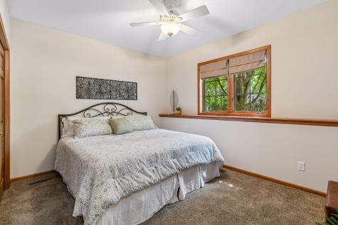 13846 Guild Avenue Apple Valley MN 55124