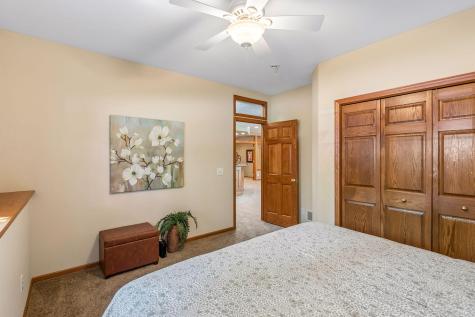 13846 Guild Avenue Apple Valley MN 55124
