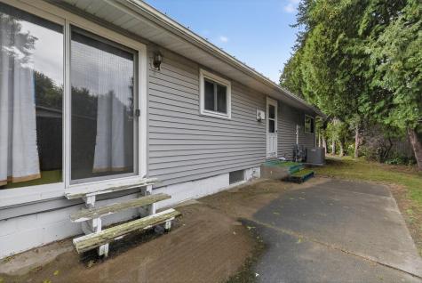 199 Hillwood Drive Lake City MN 55041