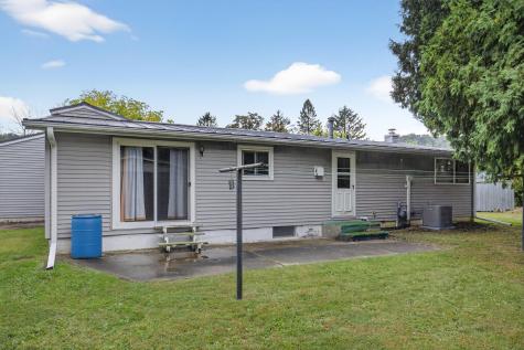 199 Hillwood Drive Lake City MN 55041