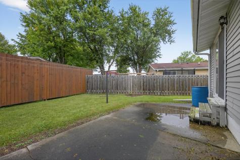 199 Hillwood Drive Lake City MN 55041