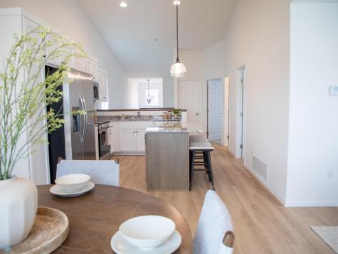 1464 69th Avenue S Fargo ND 58104