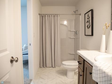 1464 69th Avenue S Fargo ND 58104