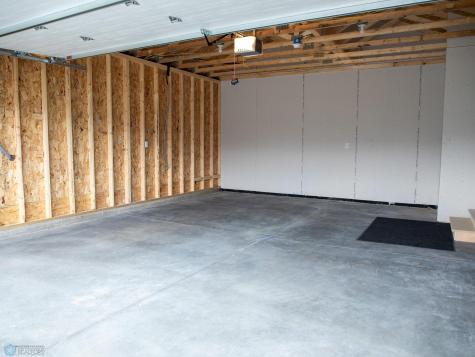 1464 69th Avenue S Fargo ND 58104