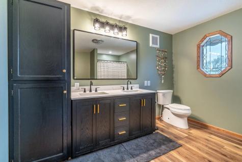 27322 Oak Point Road Elbow Lake MN 56531