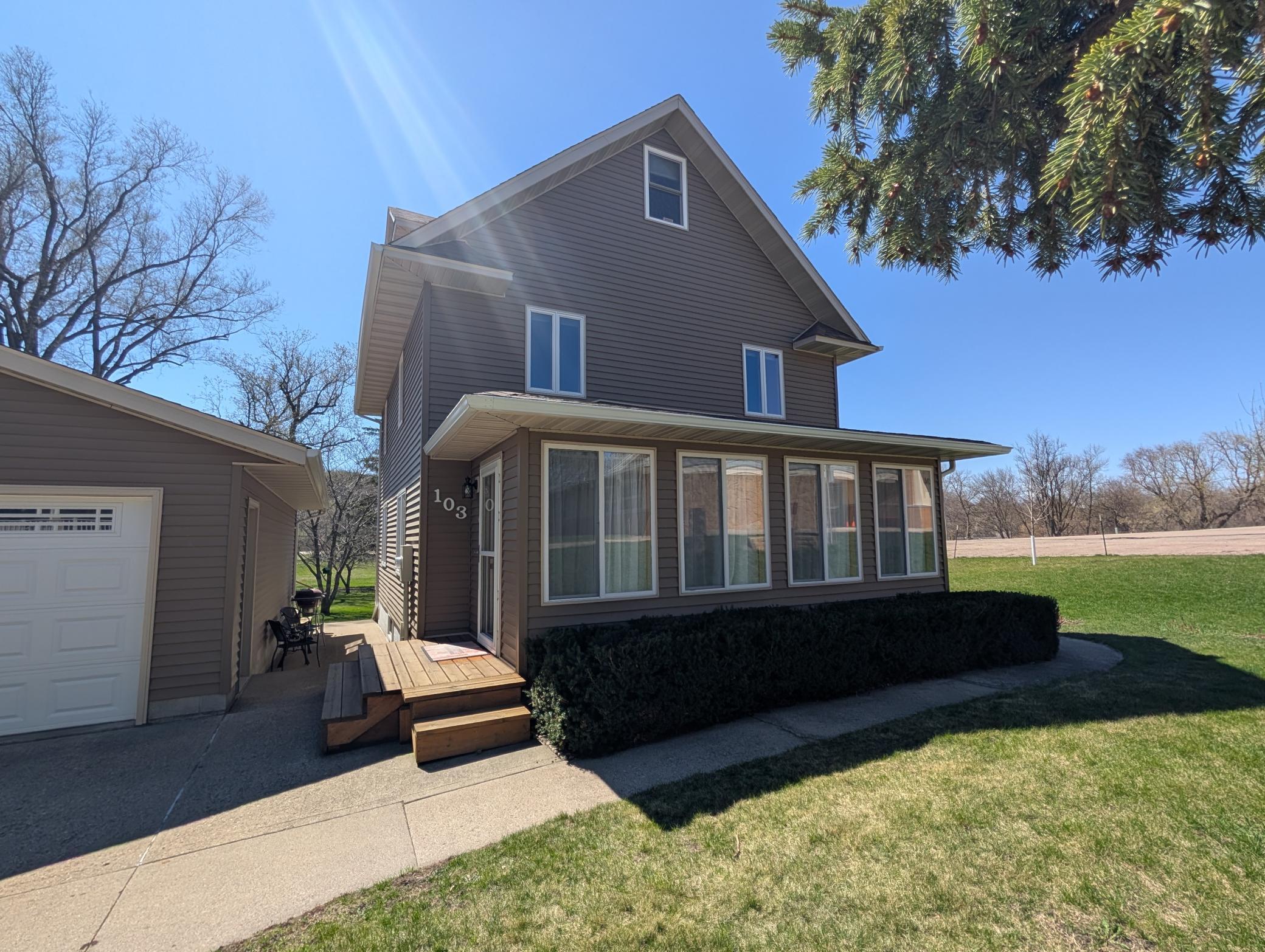 103 Saint Albans Street Lynd MN 56157