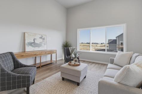 6723 Deer Creek Loop Horace ND 58047