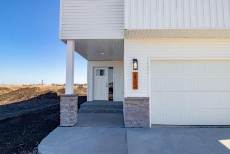 6723 Deer Creek Loop Horace ND 58047